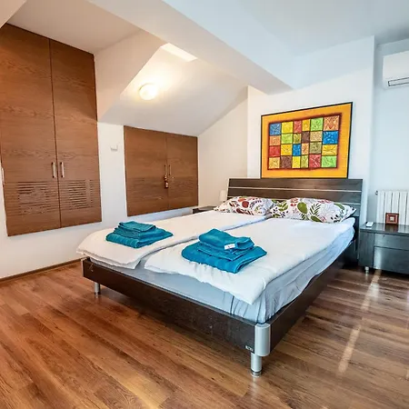 On The Top! Apartman